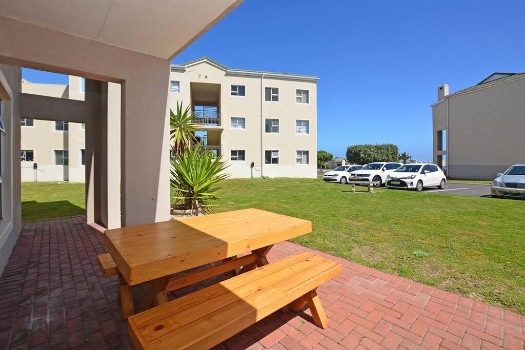 Big Bay Beach Club - Kite And Surf Apartment Cape Town